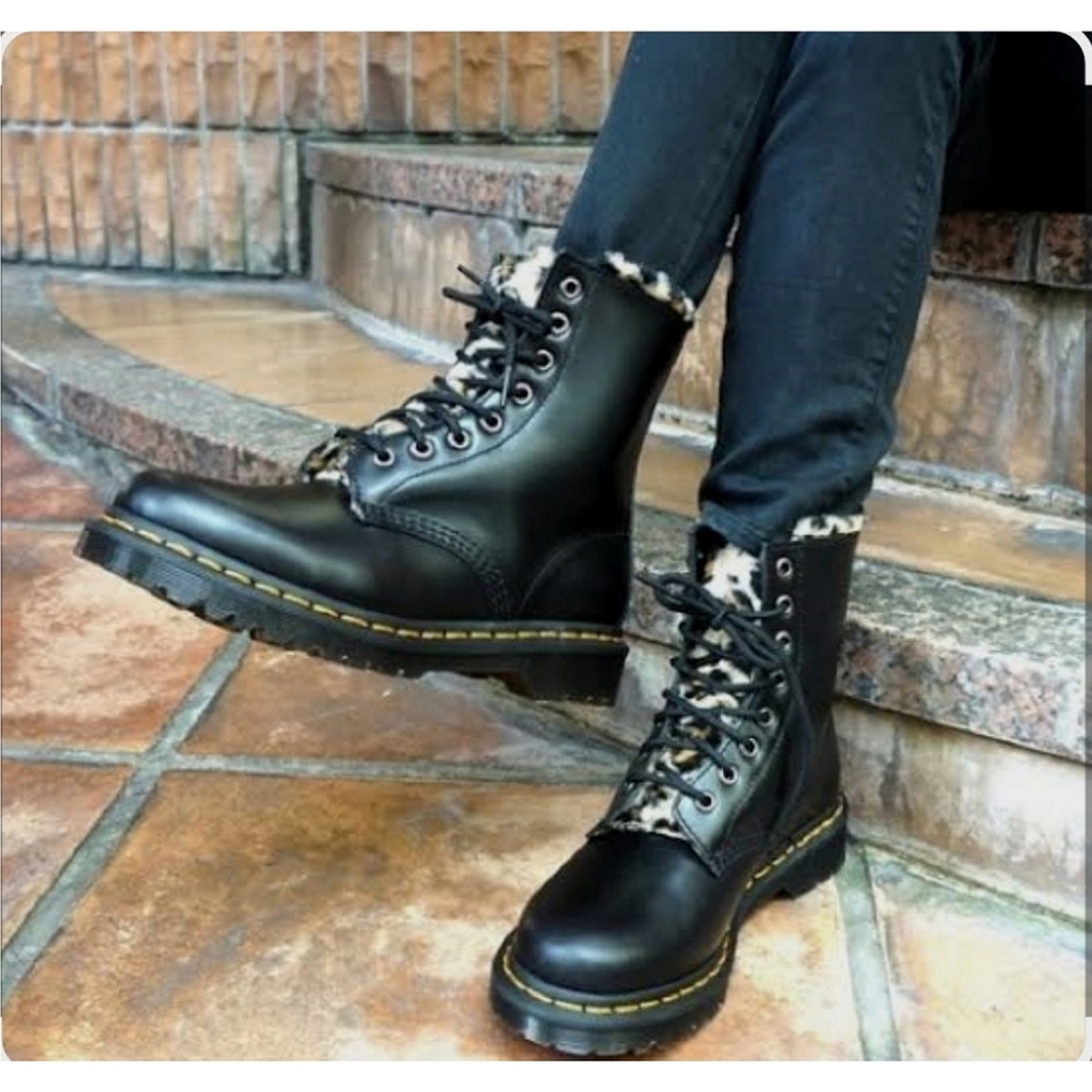 🆕️Dr. Martens Women's Air Wair 1460 Serena Atlas Combat Boot Black Sz 10 Grunge